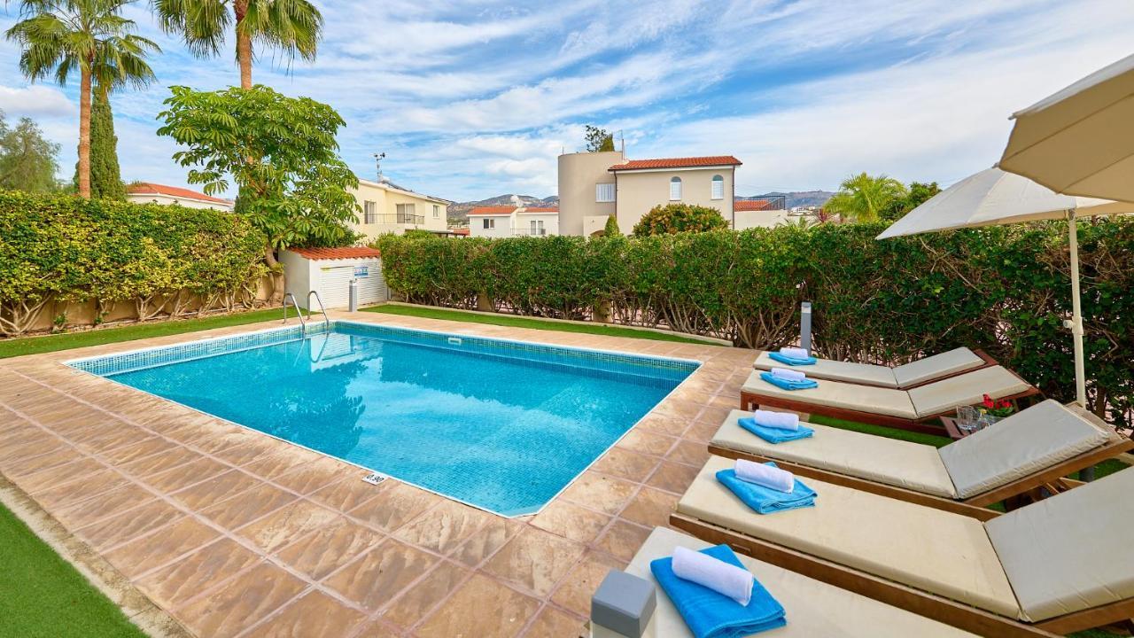 Villa Haven By Ezoria Villas Coral Bay Extérieur photo