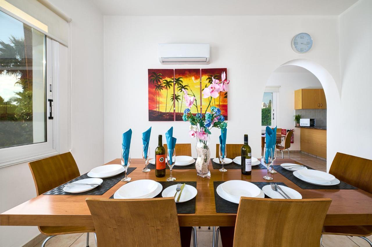 Villa Haven By Ezoria Villas Coral Bay Extérieur photo