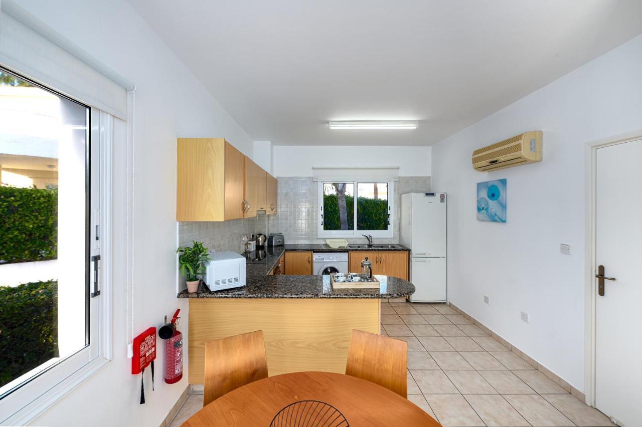 Villa Haven By Ezoria Villas Coral Bay Extérieur photo